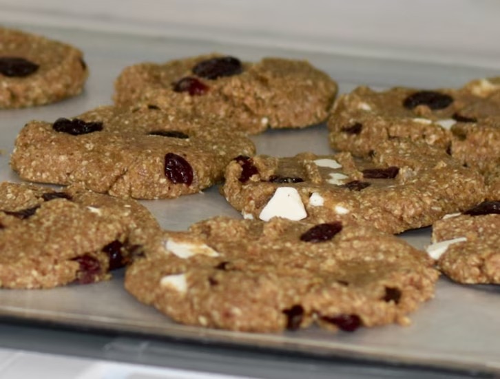 Recipe No Bake White Chocolate and Raspberry Protein Cookies